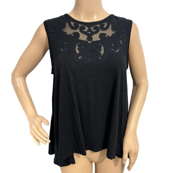 FREE PEOPLE Linen Blend Sleeveless Blouse Tank Top Embroidered Lace Womens Sz XS - Picture 3 of 12